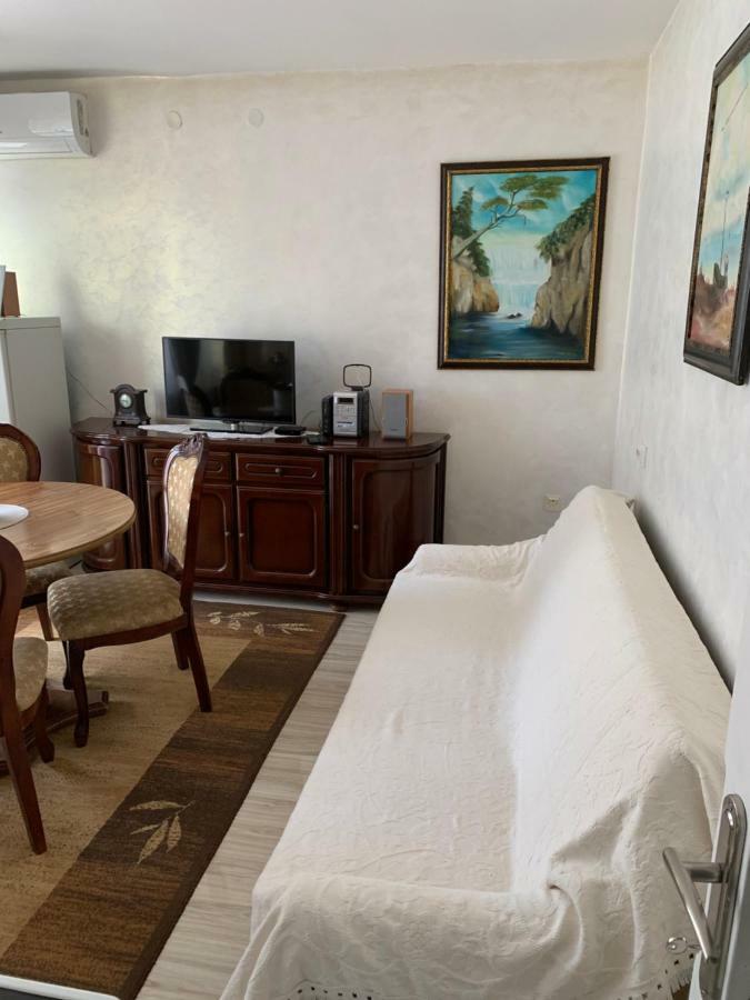 Apartman Bedem Nikšić Exteriör bild